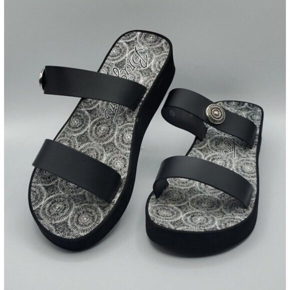 Brighton Shoes - Brighton Sandals Size 10 Leather Black Medallion Wedge Cushioned Slip On